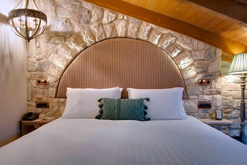Archontariki Boutique Hotel