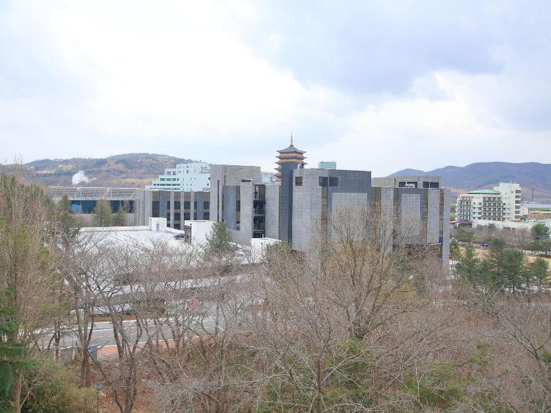 Valentine Hotel image