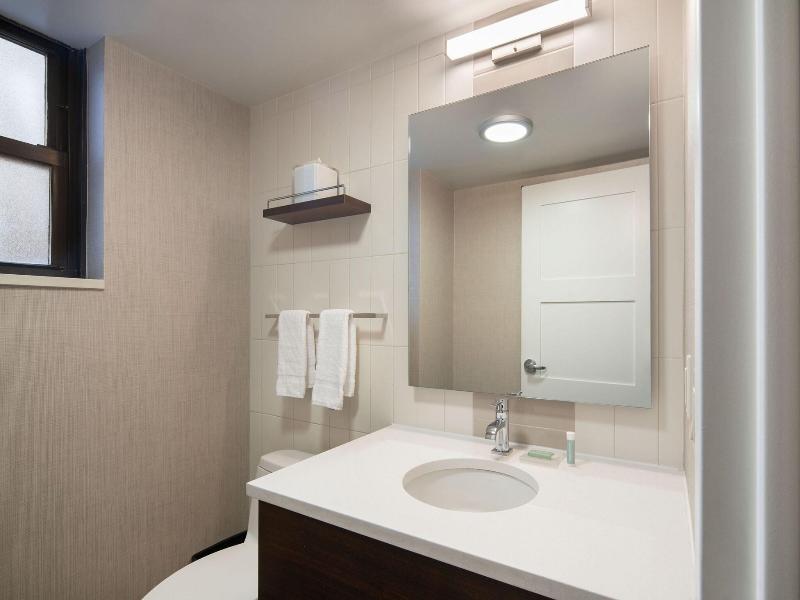 Residence Inn New York Manhattan/Midtown East image