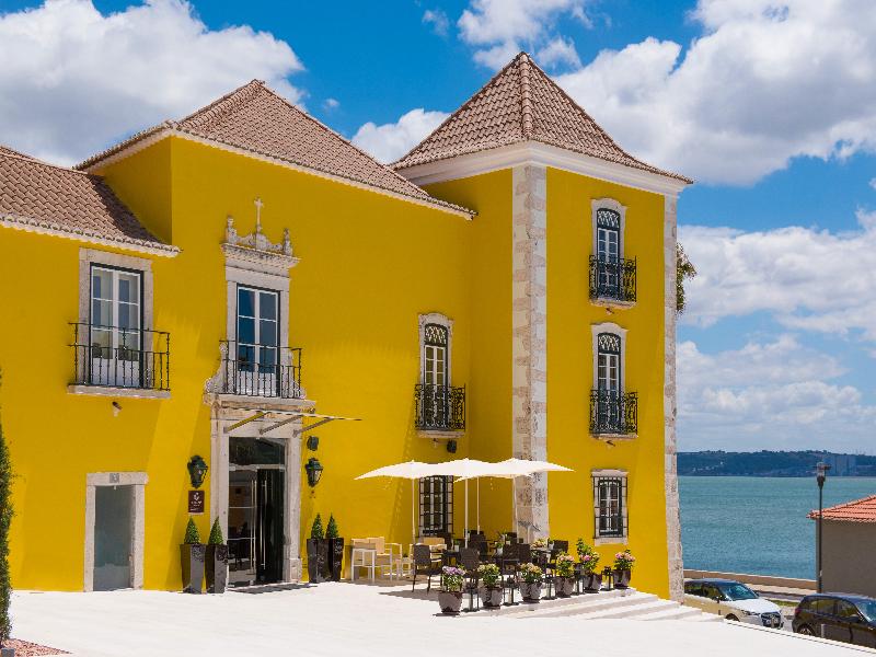 Vila Gale Collection Palacio dos Arcos image