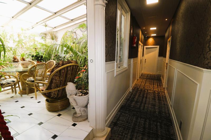 Hostal Hispano-Argentino Gran Via image
