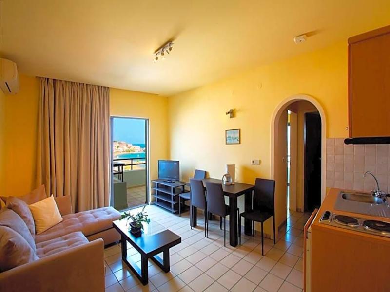 Jason Hotel — general view