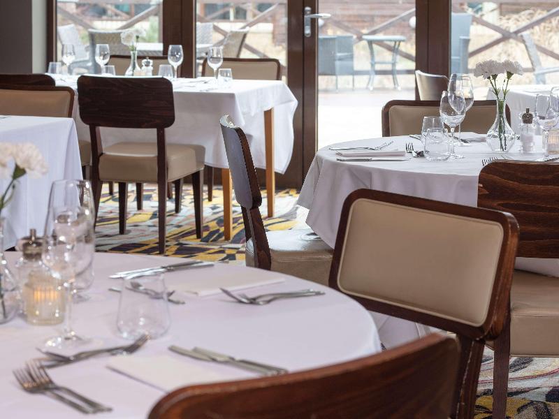Hampshire Court Hotel & Spa image
