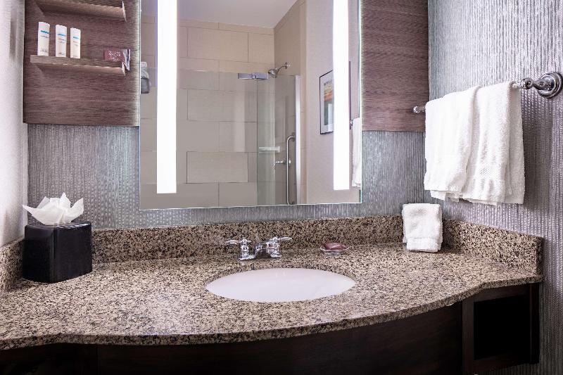 Hilton Garden Inn Manhattan image