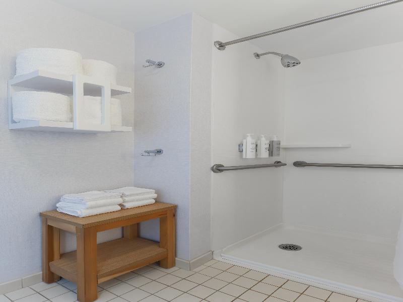 Hampton Inn & Suites Miami/Brickell-Downtown image