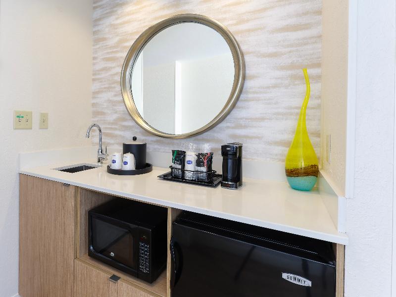 Hampton Inn & Suites Miami/Brickell-Downtown image