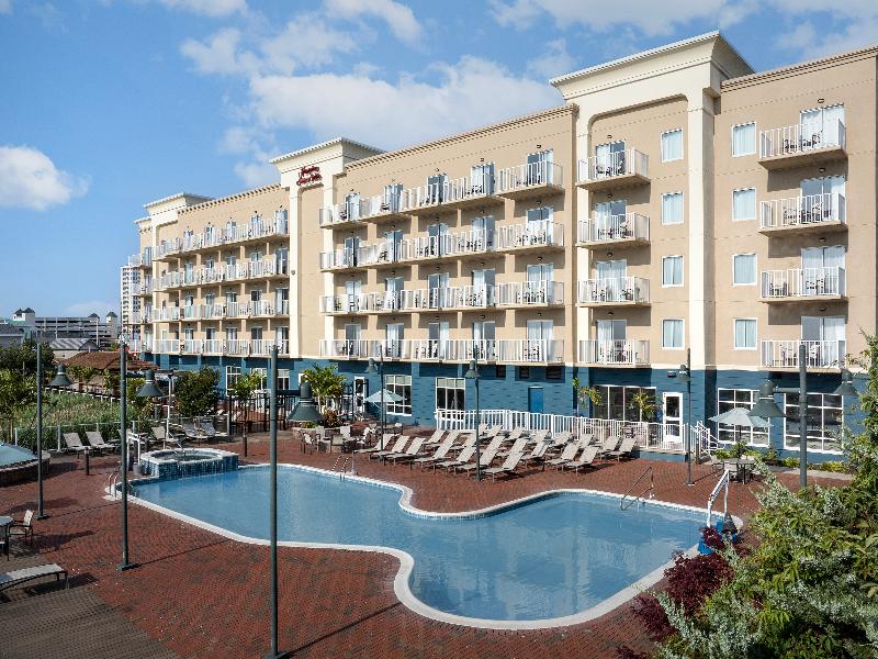 Hampton Inn & Suites Ocean City/Bayfront-Conventio image