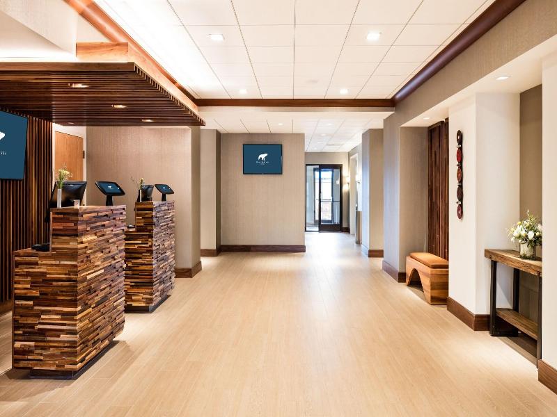 Hampton Inn and Suites-Highland image