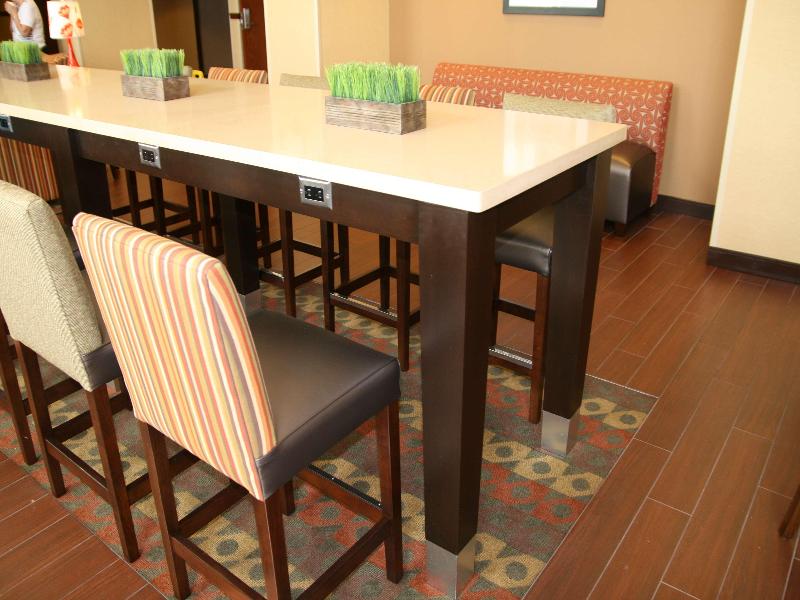 Hampton Inn and Suites Oxford/Anniston image