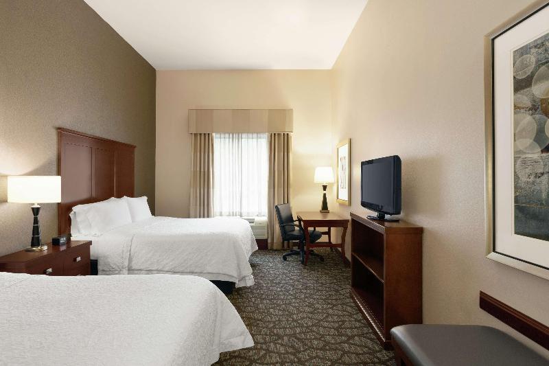 Hampton Inn and Suites Houston Pasadena