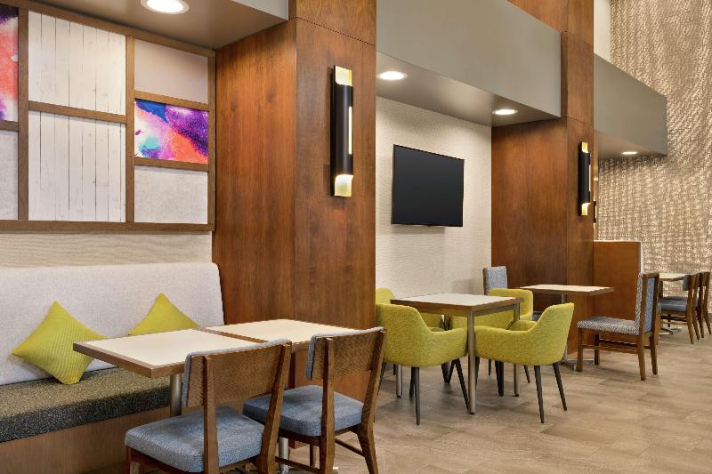 Hampton Inn & Suites Tacoma/Puyallup image