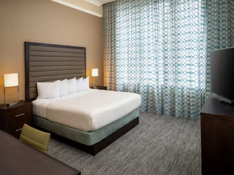 Embassy Suites by Hilton St. Louis Downtown image