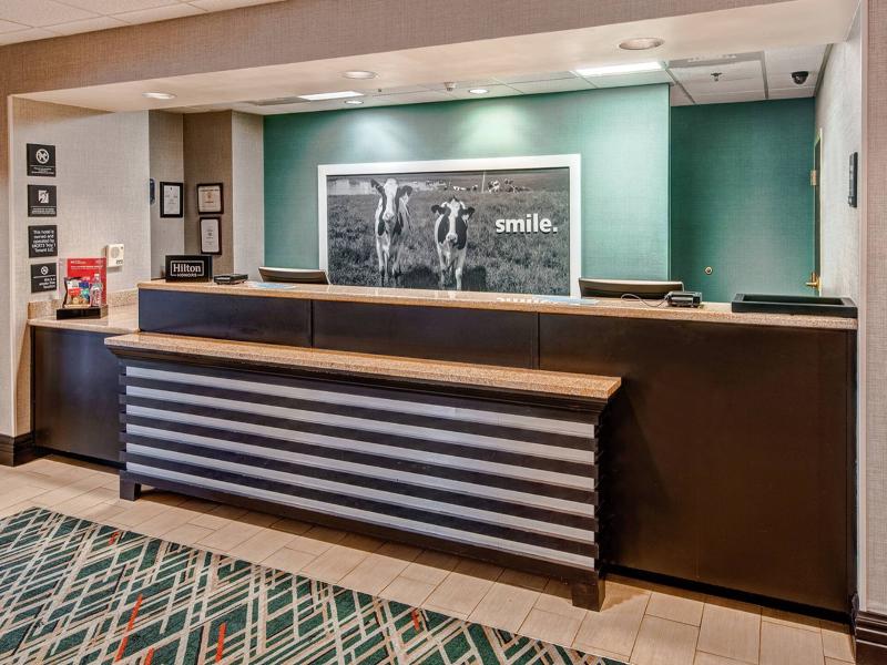 Hampton Inn Troy image