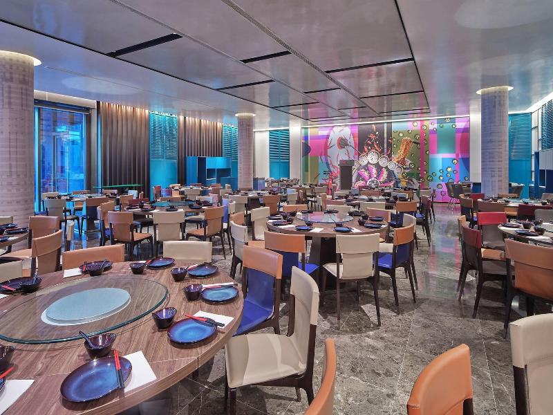 Aloft Singapore Novena image