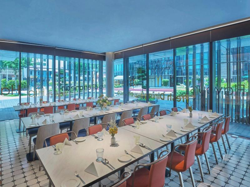 Aloft Singapore Novena image