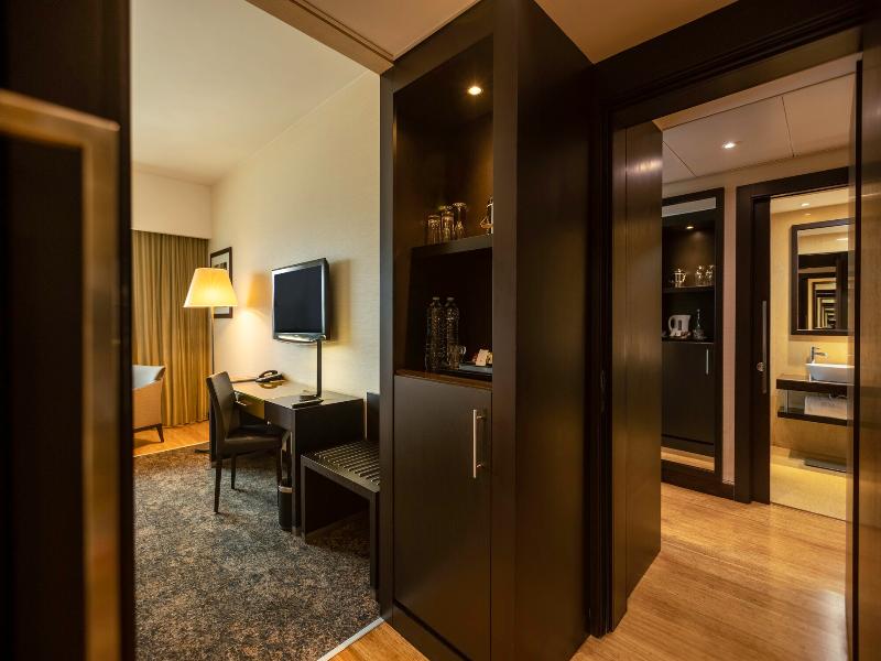 Epic Sana Luanda Hotel image