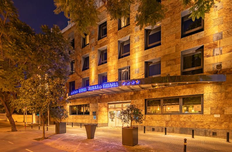 Ribera de Triana Hotel image