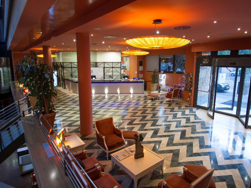 Ribera de Triana Hotel image
