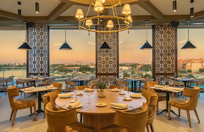 Ribera de Triana Hotel image