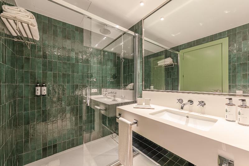 Ribera de Triana Hotel image