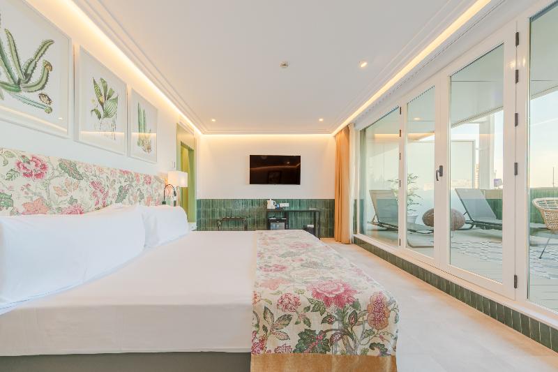 Ribera de Triana Hotel image