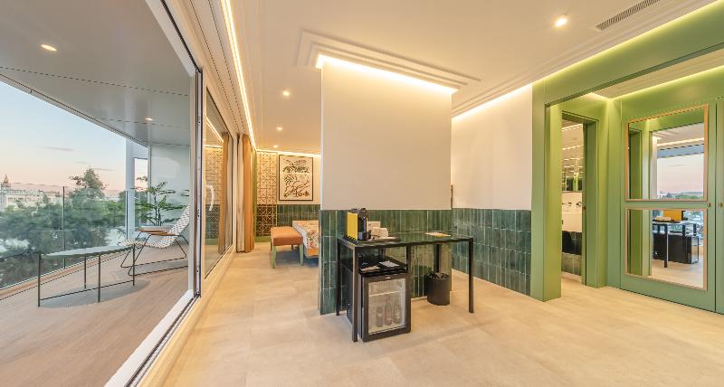 Ribera de Triana Hotel image