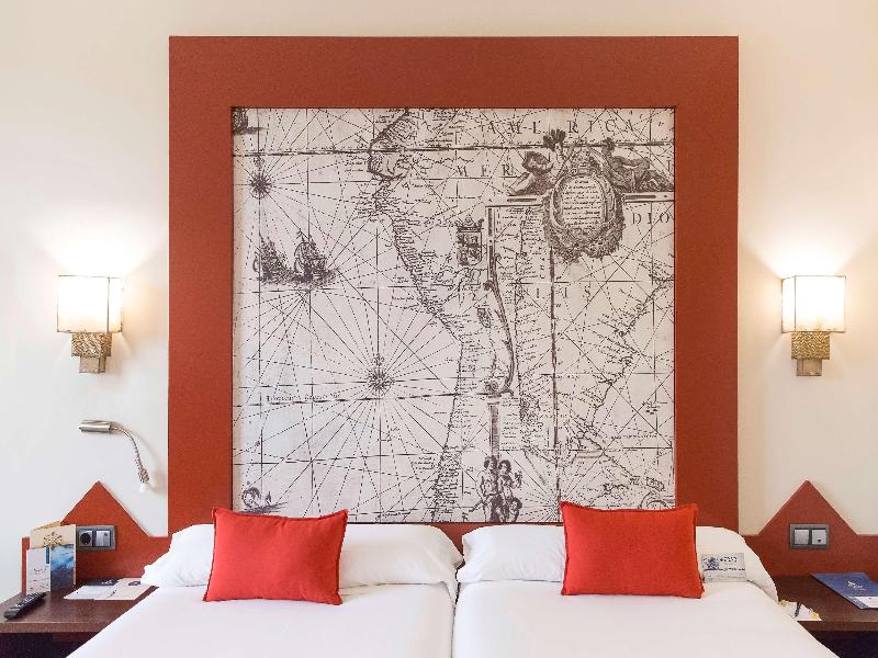 Ribera de Triana Hotel image