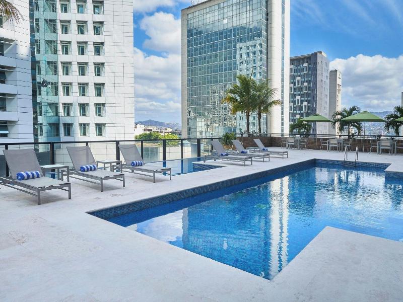 Renaissance Caracas La Castellana Hotel image