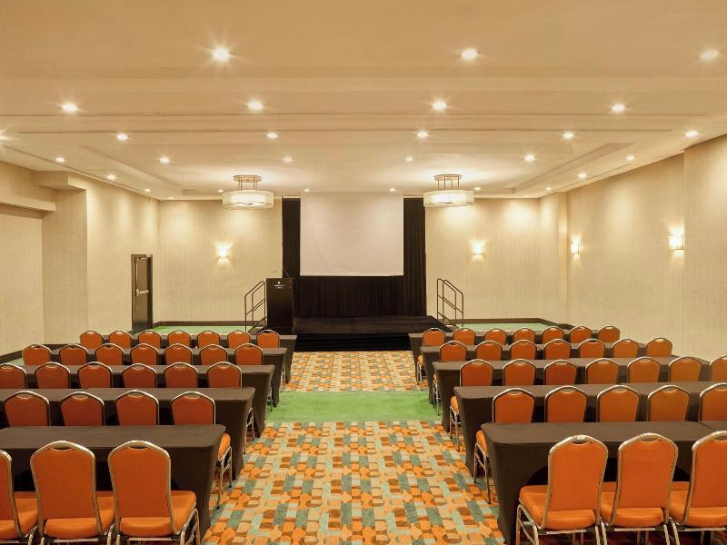 Renaissance Caracas La Castellana Hotel image