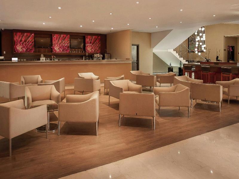 Renaissance Caracas La Castellana Hotel image