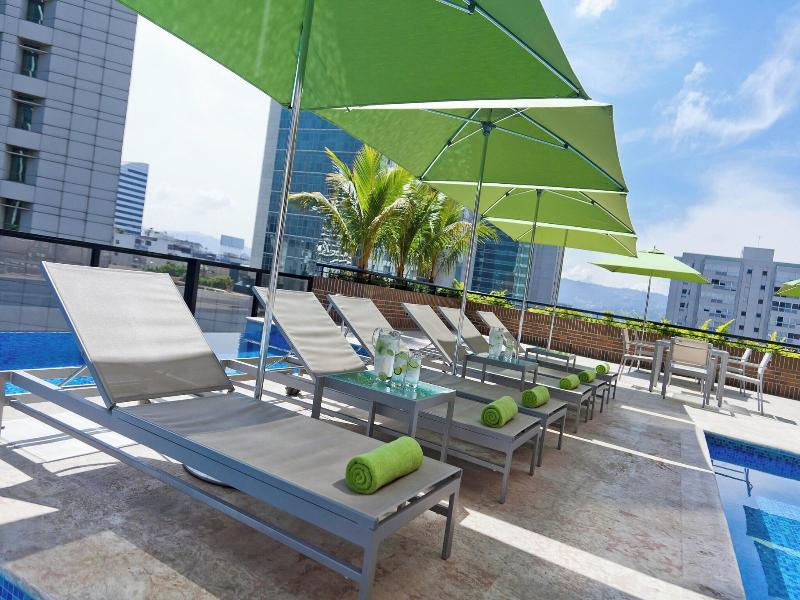 Renaissance Caracas La Castellana Hotel image