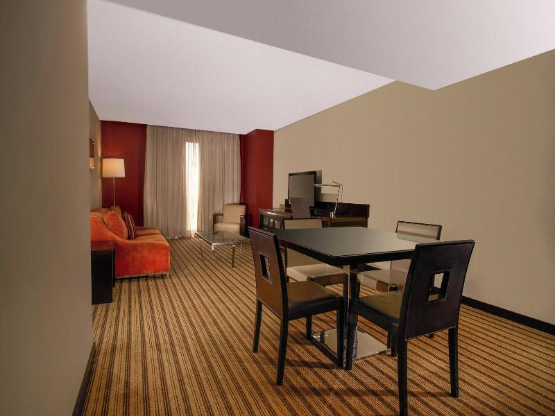 Renaissance Caracas La Castellana Hotel image