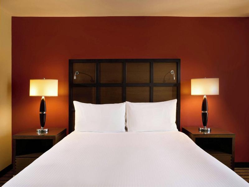 Renaissance Caracas La Castellana Hotel image