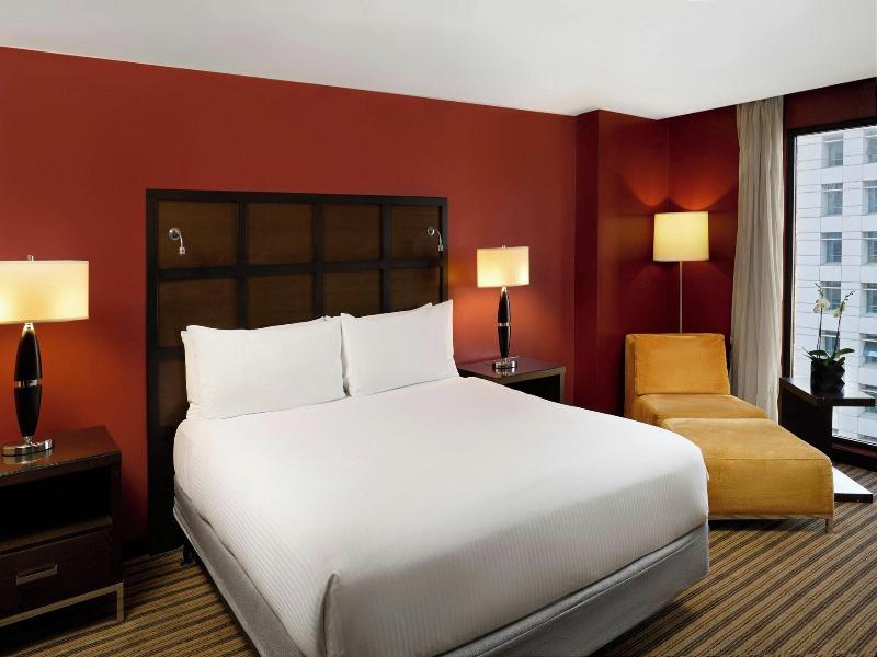 Renaissance Caracas La Castellana Hotel image