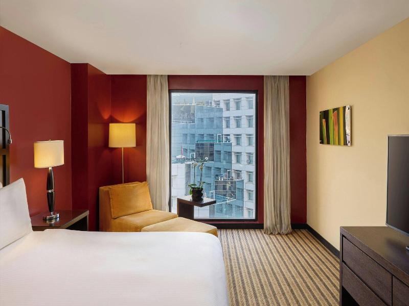 Renaissance Caracas La Castellana Hotel image