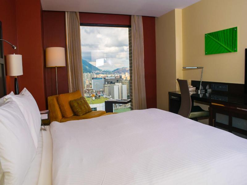 Renaissance Caracas La Castellana Hotel image