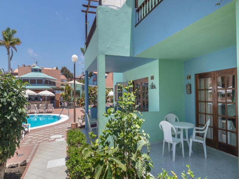 Club Vista Serena image