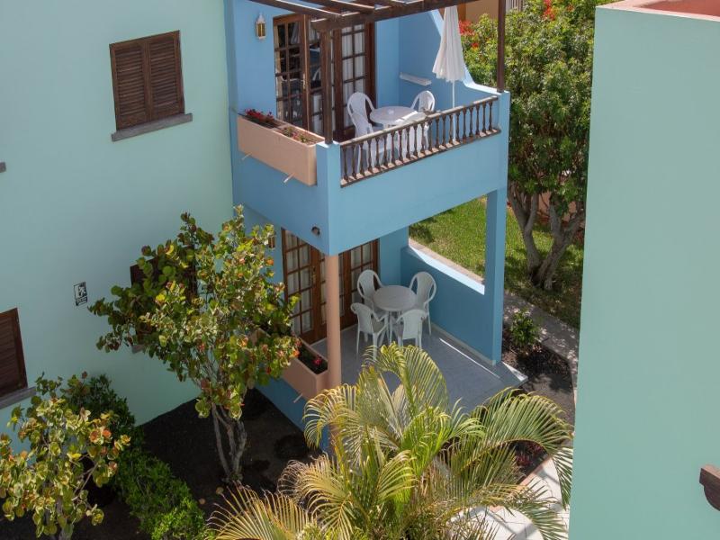 Club Vista Serena image