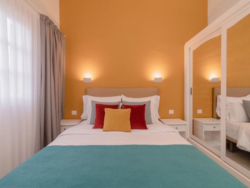 Club Vista Serena image