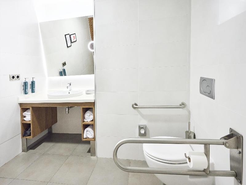 Hilton Garden Inn Sevilla image