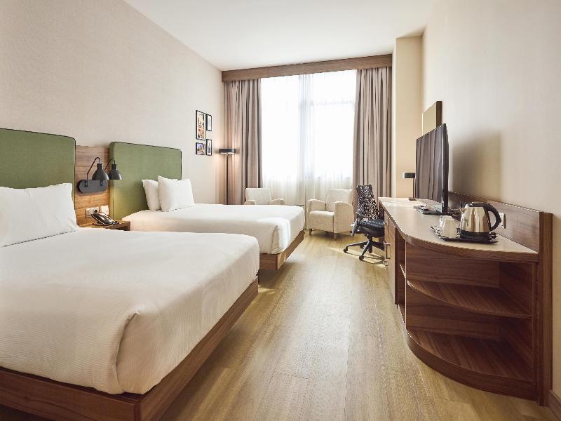 Hilton Garden Inn Sevilla image