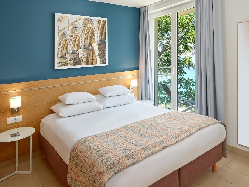 Maistra Select Mlini Villas and Apartments image