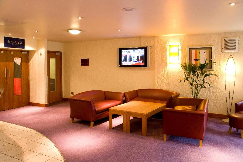 Premier Inn Heathrow Airport (M4/J4) image