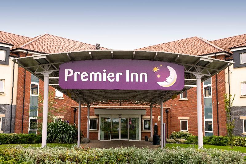 Premier Inn Heathrow Airport (M4/J4) image