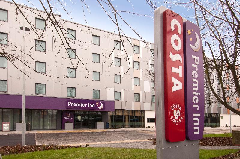 Premier Inn Heathrow Airport Terminal 5 image