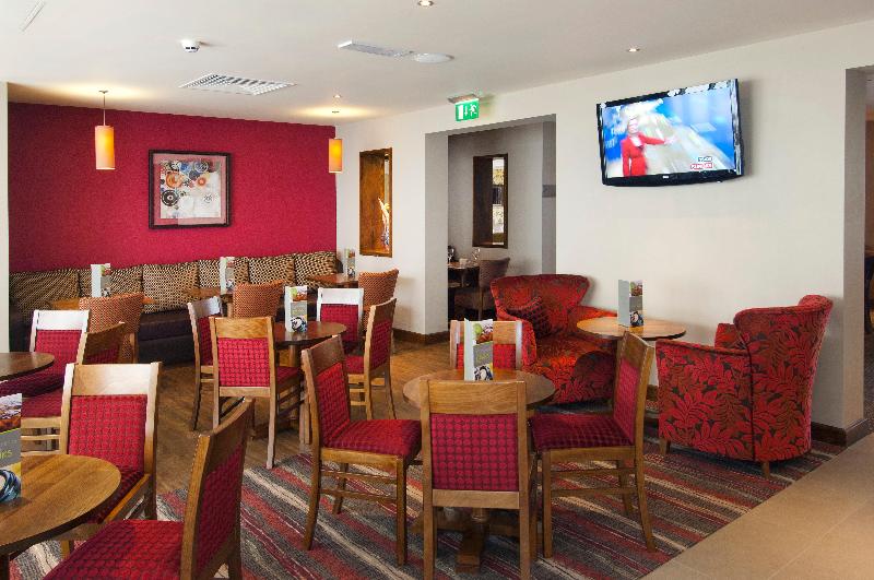 Premier Inn Heathrow Airport Terminal 5 image