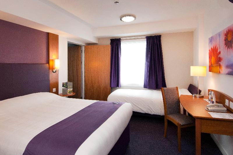 Premier Inn Heathrow Airport Terminal 5 image