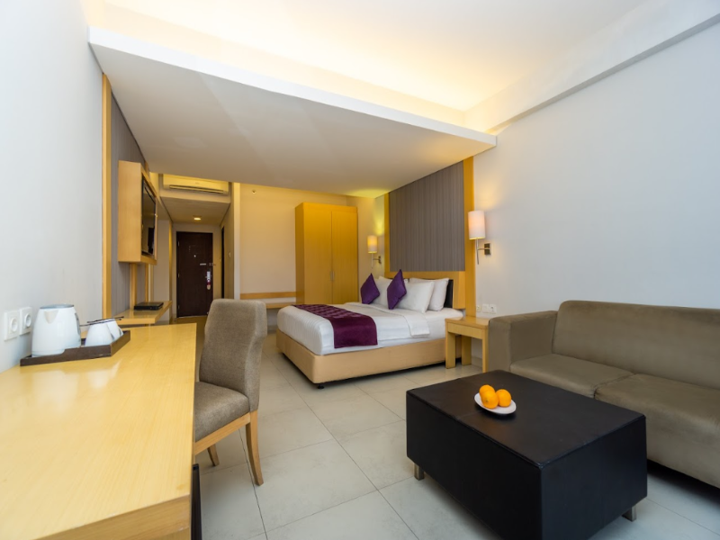 Quest Hotel Kuta by ASTON image