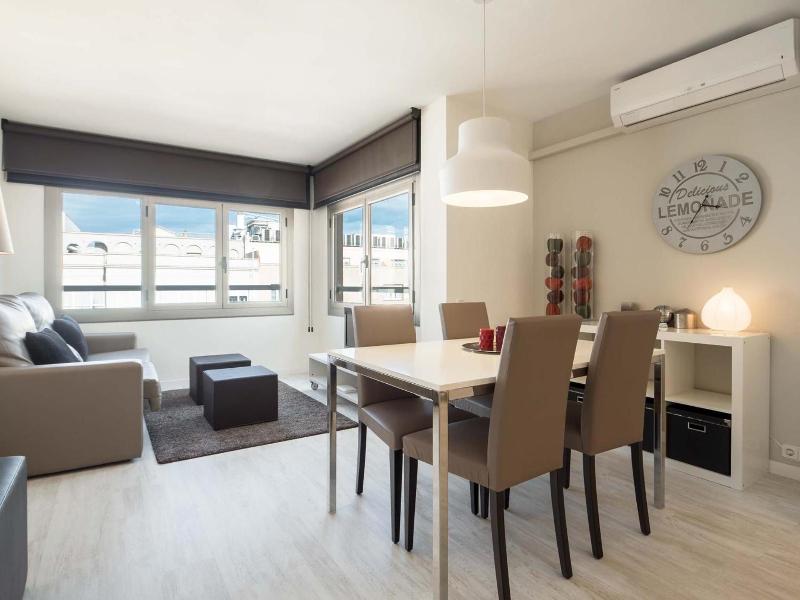 Rent Top Apartments Rambla Catalunya image