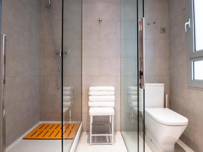 Rent Top Apartments Rambla Catalunya image